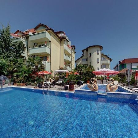 Family Hotel Gogov ซิเนโมเร็ท ภายนอก รูปภาพ