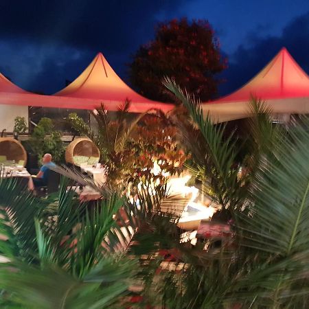 Family Hotel Gogov ซิเนโมเร็ท ภายนอก รูปภาพ