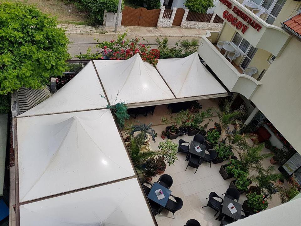 Family Hotel Gogov ซิเนโมเร็ท ภายนอก รูปภาพ