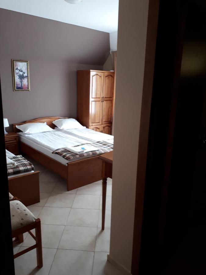 Family Hotel Gogov ซิเนโมเร็ท ห้อง รูปภาพ