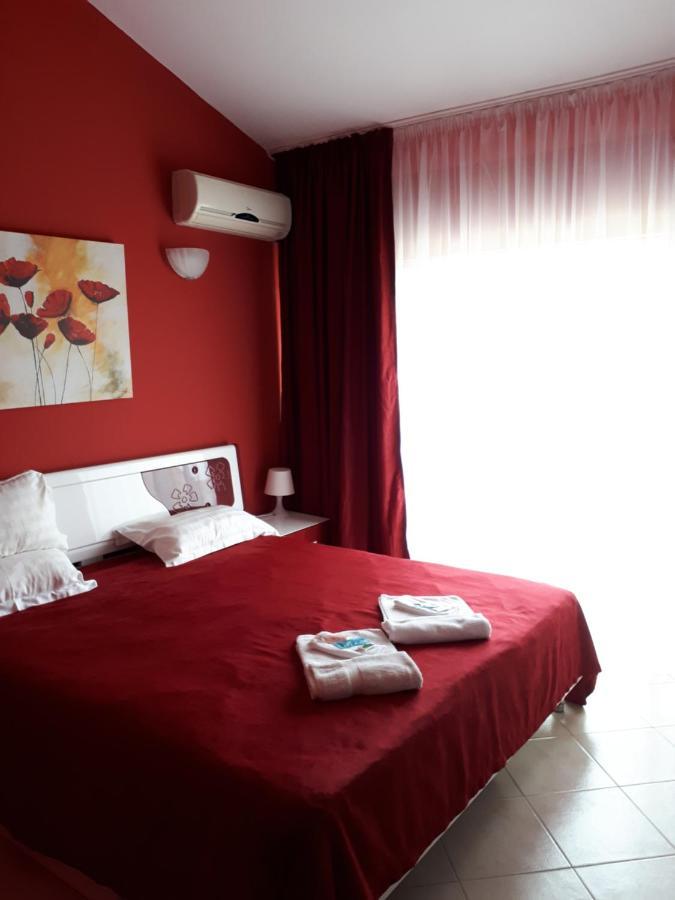 Family Hotel Gogov ซิเนโมเร็ท ห้อง รูปภาพ
