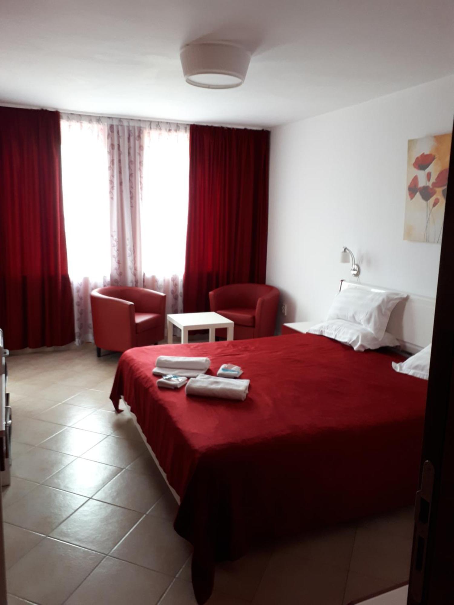 Family Hotel Gogov ซิเนโมเร็ท ห้อง รูปภาพ